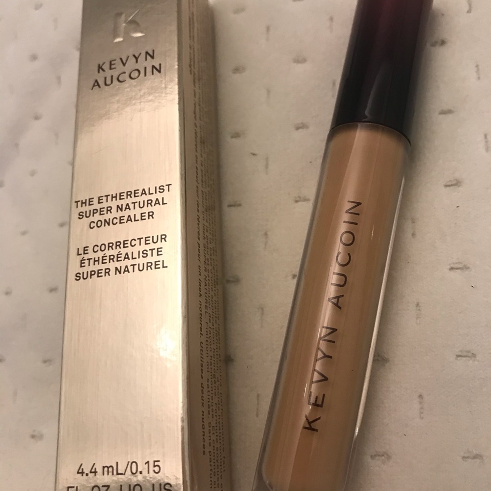Kevyn Aucoin Etherealist Super Natural Concealer
